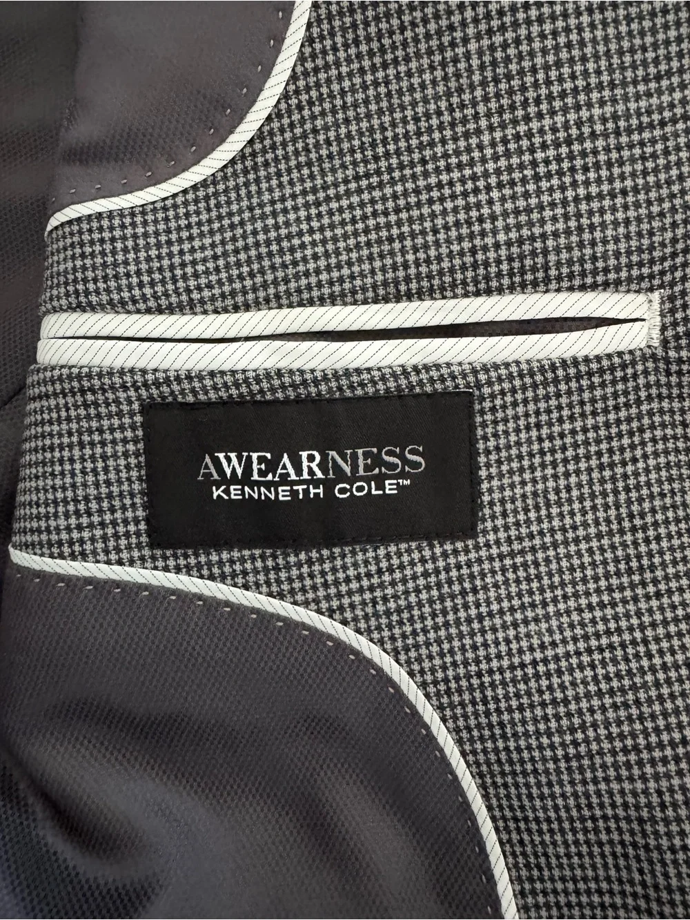 Kenneth Cole Gray Micro-Pattern Two-Button Sport Coat - Picture 3 of 4